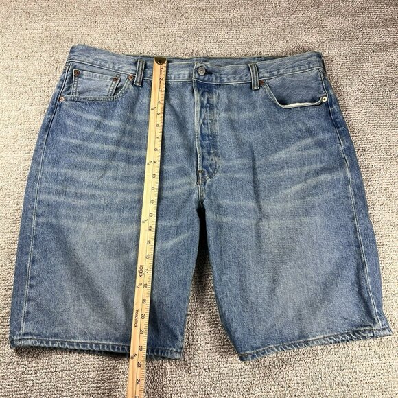 Levi’s 501 Button Fly Denim Shorts Blue Men’s Size 42 x 10 - Picture 4 of 6